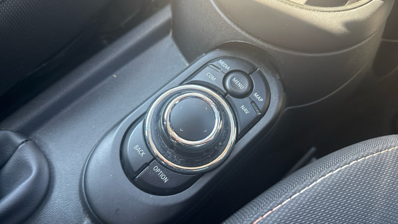 MINI Hatchback 1.5 One Classic 5dr Petrol Hatchback